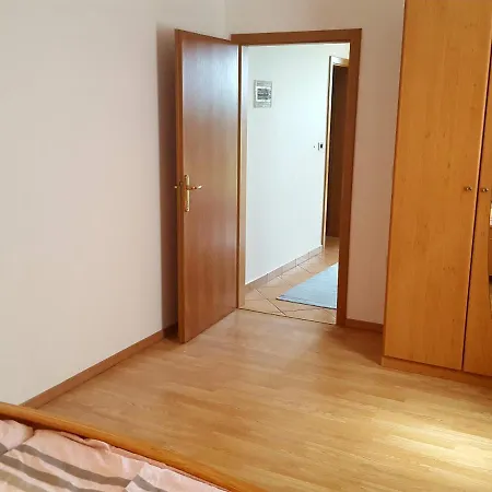 Apartment Apartma La Rosa Koper